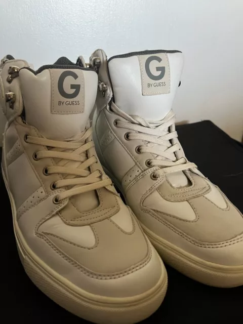 Guess Men's High top white sneakers GXTAZO Size 8 - Authentic Guess 2016