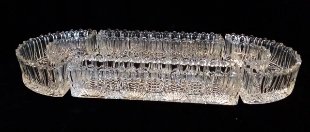 Chemin de table en cristal, Bayel ou Val Saint Lambert ?