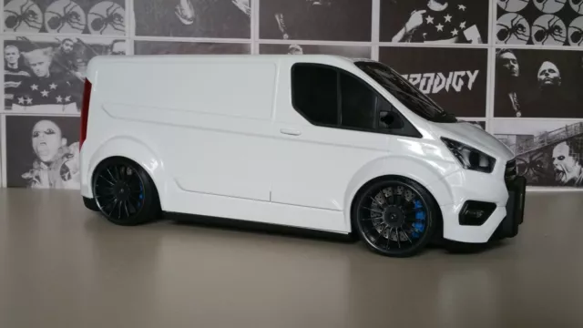 1:18 Dickie Toys Transit Custom Van RS MSRT Modified 1/18 Ford Transit Powco 