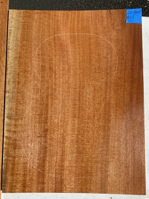Cuban Mahogany Tenor Ukulele Set Cuban Mahogany Tenor Ukulele Set