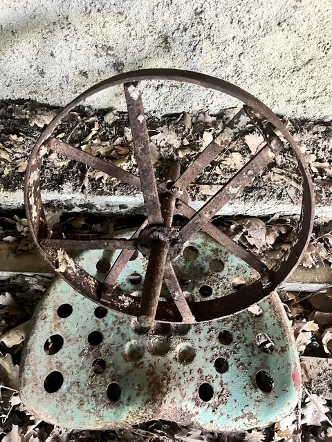 ANCIENNE ENCLUME DE cordonnier tres bon etat a fixer dans un etabli EUR 6,00 - FR