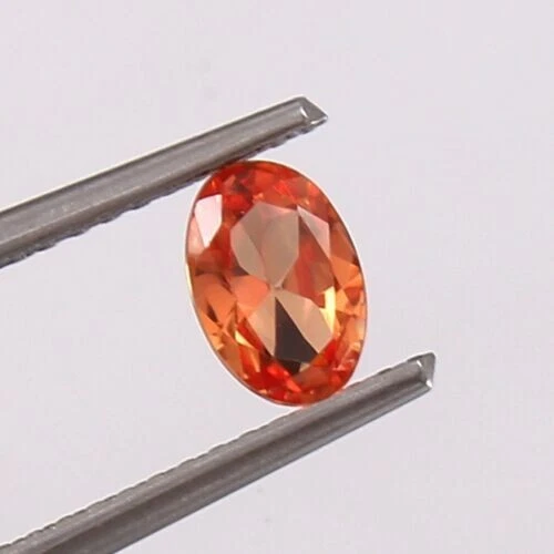 Saphir orange naturel 9,60 ct Ceylan Padparadscha taille carrée pierre