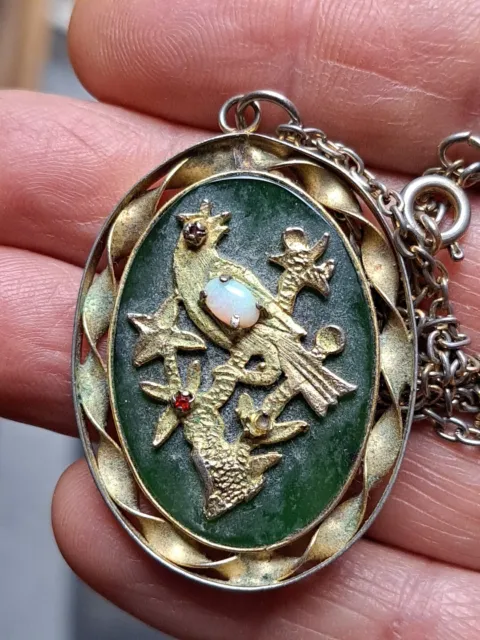 Vintage chinese jade pendant with opal