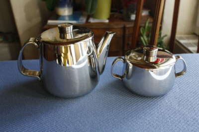 THÉIÈRE VERSEUSE ET sucrier en inox Alfra Italy Stainless steel ALESSI  vintage EUR 73,00 - PicClick FR