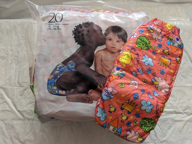 17X Diapers United Color of Benetton Extra Large PLASTIC BACKED (no pampers)