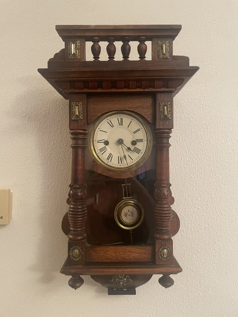 Orologio A Pendolo Da Parete Antico Vintage In Legno Intagliato Funzionante