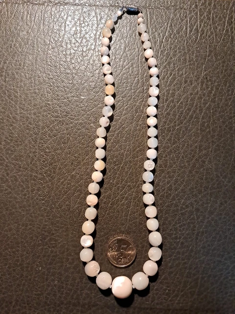 Collier Vintage Bakélite Art Déco – Perles Beiges, Fermoir à Vis Caché, Référence 771 | Bijou Ancien Occasion