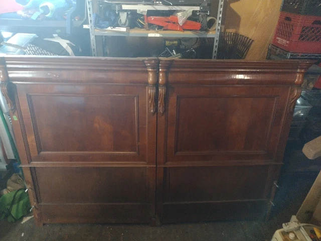Antique Head And Footboard Interlocking