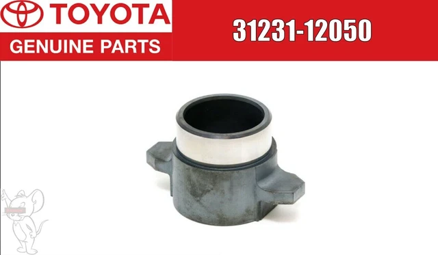 TOYOTA CAROLLA CP AE86 Clutch release bearing hub 31231-12050 OEM $101. ...