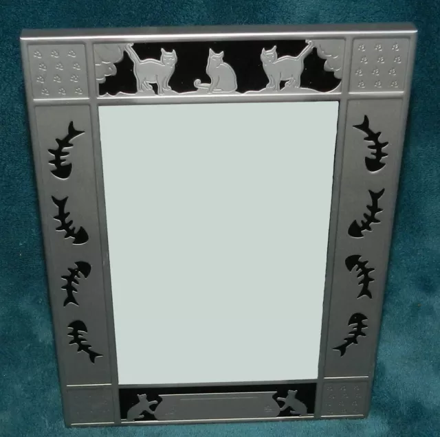 Adorable Silver & Black Cat/Fish Picture/Photo Frame!! Can Be Engraved!