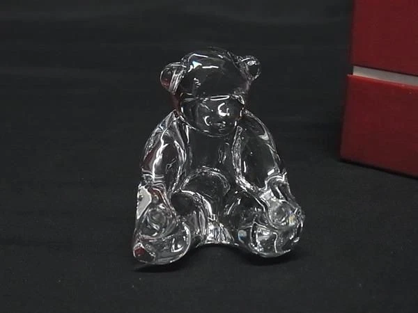 Figurine D'ours En Cristal Baccarat - Ours Polaire Patinant, Signée Collector