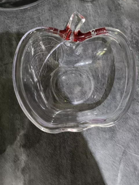 Kig Indonesia Clear Glass With Red Apple Bowl With Leaf