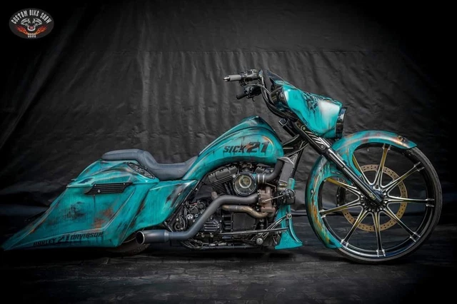 CUSTOM HARLEY DAVIDSON Turbocharged Bagger Chopper Bobber Show