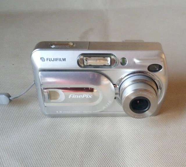 Macchina fotografica digitale ultracompatta Fujifilm FinePix A340