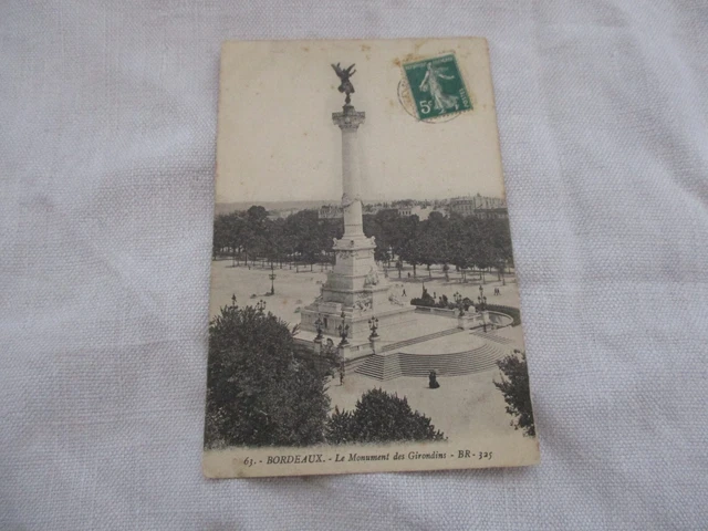 Cpa Gironde 33 Bordeaux Le Monument Des Girondins