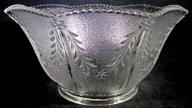 Vintage Stippled Glass Gas Oil Banquet Lamp Shade Victorian Floral Garland 4"