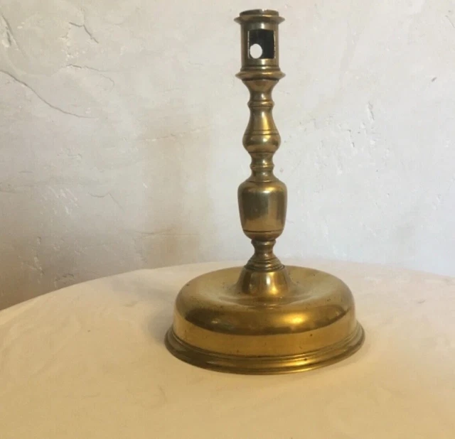 Bougeoir Ancien Style Haute Époque Renaissance – En Bronze Doré – Superbe Pièce Décoration