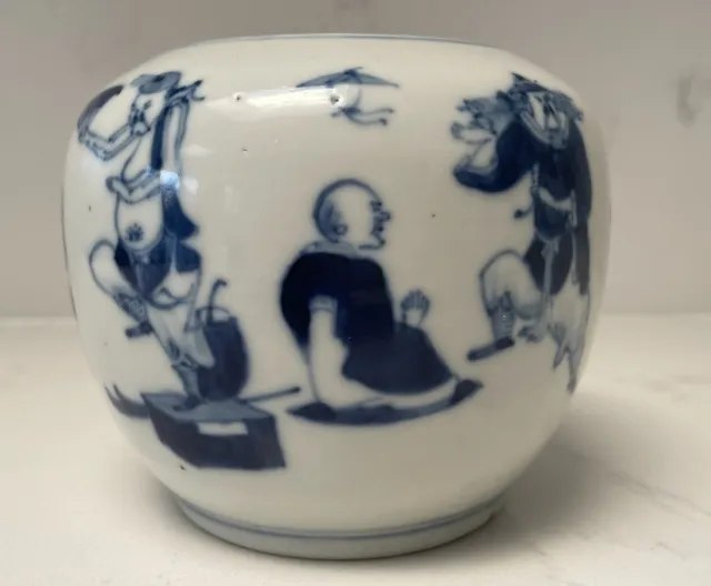 Chinese antique blue and white porcelain  jar Qing dynasty Kangxi marked