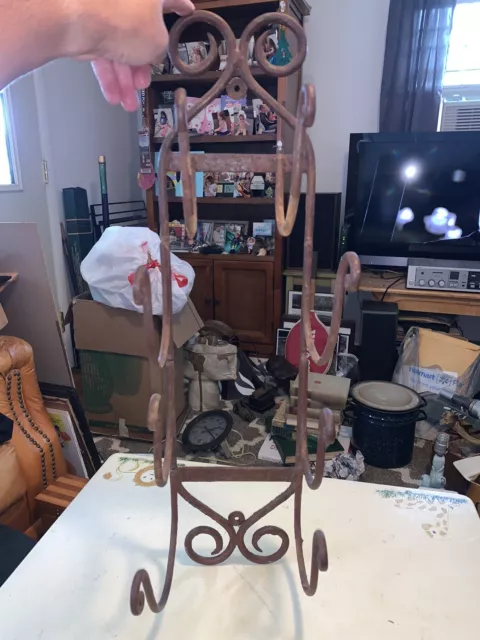 Antique/Vintage Cast/Wrought Iron 4 Bottle Wine Rack-Wall Mount-27x7x7”-6 Pounds