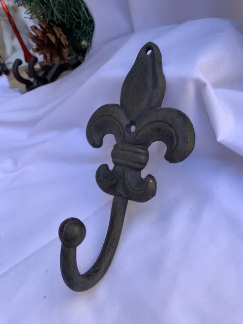 1 Vintage Rustic Cast Iron Fleur De Lis Hook Coat Hat Rack Hanger Black 7” T