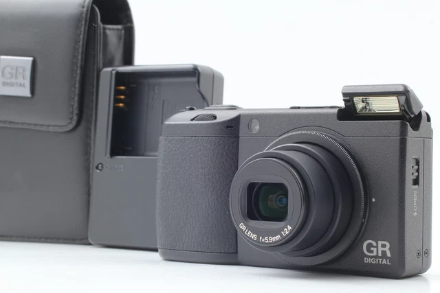 [NEAR MINT Shots1411] RICOH GR DIGITAL II 10.1MP Digital Camera Black From JAPAN