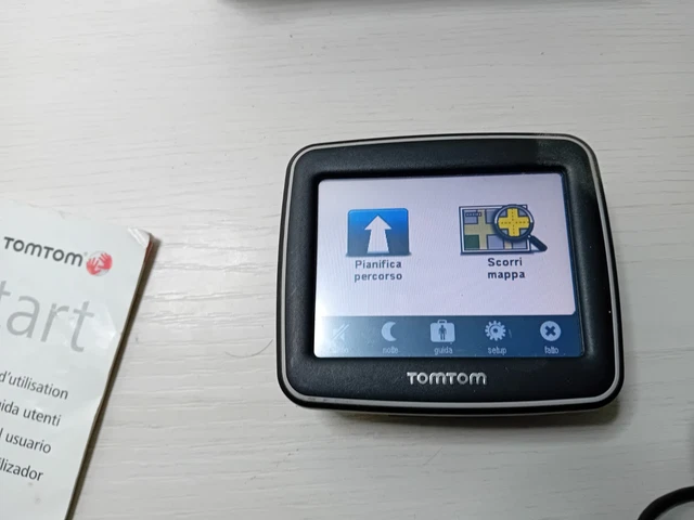 Navigateur GPS TomTom XL Italia - Occasion Fonctionnel - Modèle Usagé Mais Opérationnel