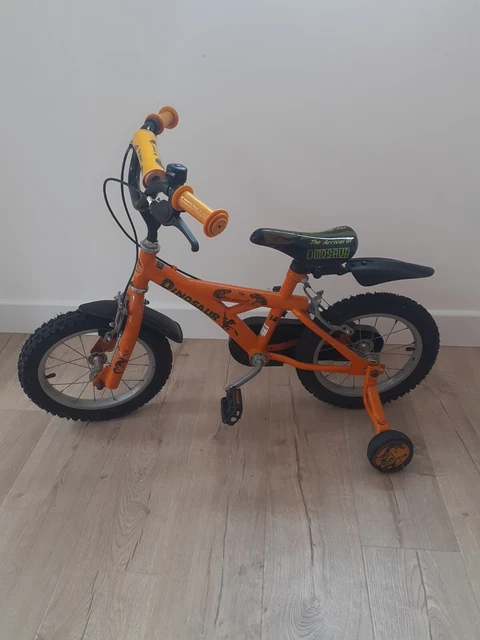 SMYTHS TOYS BOYS Kids Bike with Stabilisers Orange Dinosaur Theme 20.00 PicClick UK