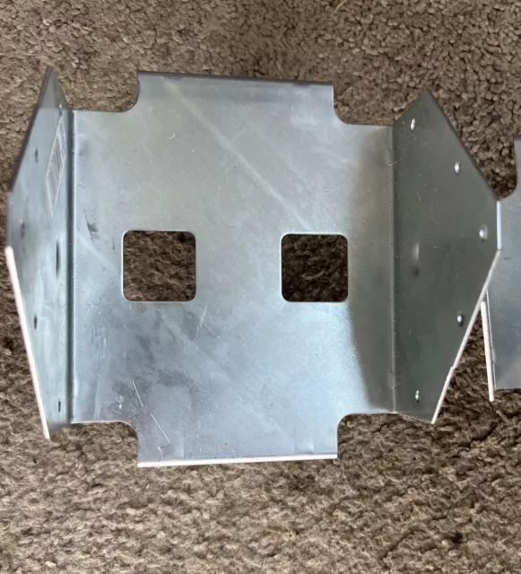 Simpson Strong-Tie BCS ZMAX Galvanized Post Cap for Double 3x Beam, 6x Post
