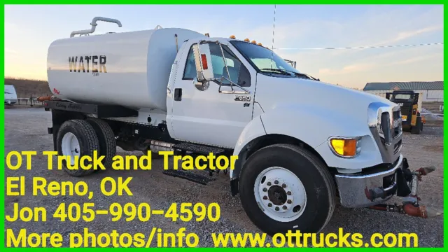 2015 Ford F-650 2000 gallon Water Truck 2k Sprayer Tank 6.8L Gas