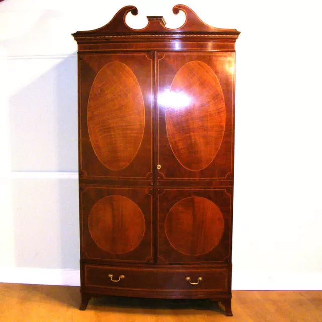 A Good Quality Edwardian Mahogany And Inlaid Wardrobe