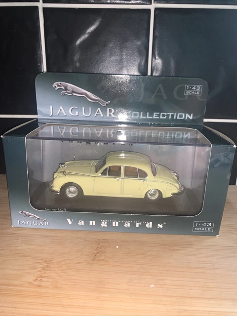 Vanguards VA08402  Jaguar MkII Primrose 1:43 Ltd Edition + box Mint