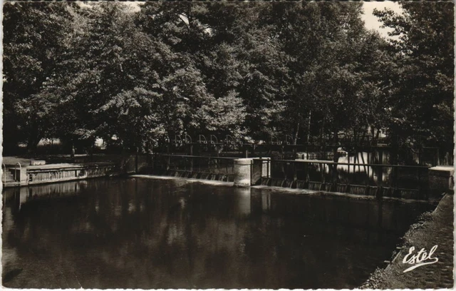 CPA MENILLES Vannage de l'Eure au Moulin de Maubuisson (1148194)