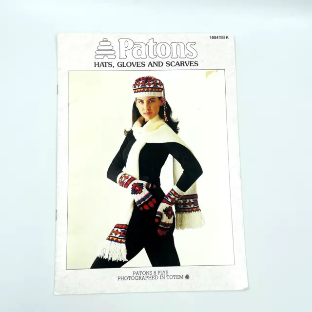 Patons Book No. 1054 Hats Gloves & Scarves In 8 Ply DK Yarn Beret Patterns Knit