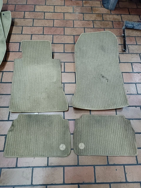 Rips Fußmatten Für Mercedes Benz C124 W124 Coupe E-Klasse +MITTELROT+NEU
