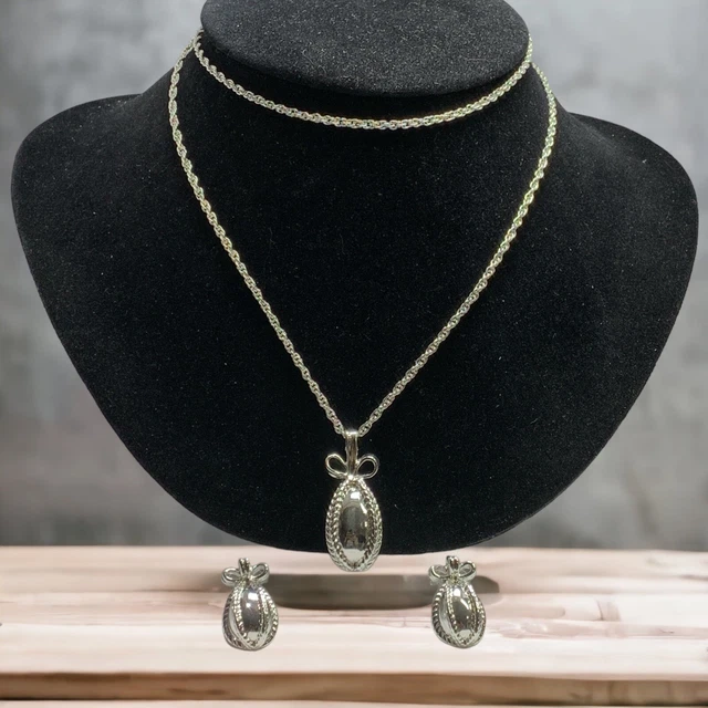 Vintage Joan Rivers Silver tone Faberge’ Inspired Egg Necklace 24” & Earrings