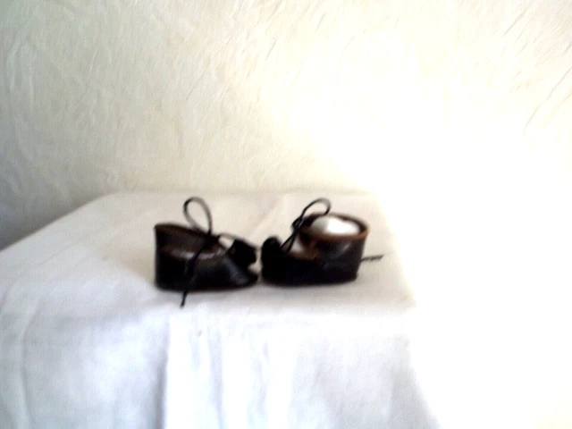 Chaussures Anciennes Poupees Anciennes 5 Cm