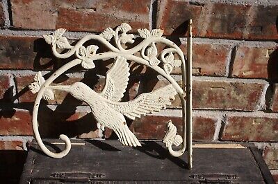 Vintage Cast Iron Humming Bird Wall Mounted Bracket Plant Nanger