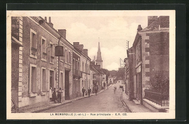 CPA La Membrolle, Rue principale