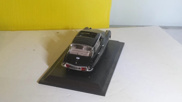 véhicule miniature 1/43  CITROËN DS 19 DU GENERAL DE GAULLE 1963  NOREV 3