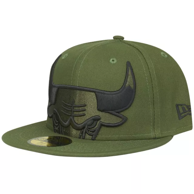 New Era 59Fifty Fitted Cap - HALF Chicago Bulls rifle olive