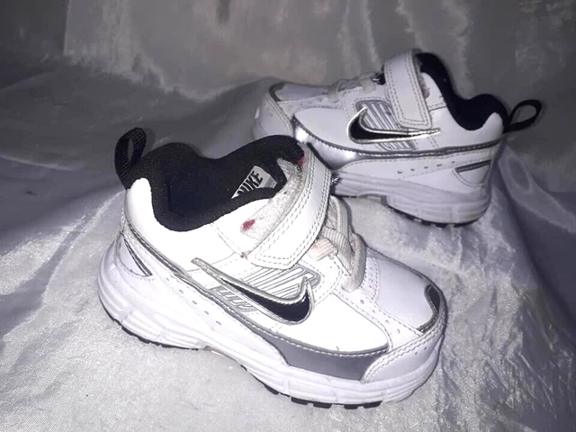 ⭐NIKE⭐Scarpe Ginnastica Sneakers Bianco Bambino Baby Trainers Kinder Taglia 21