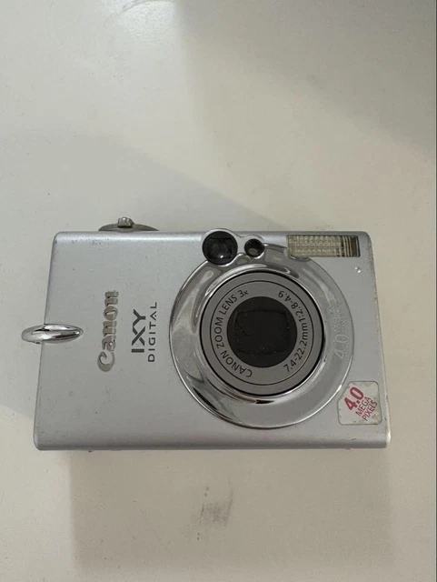 Canon IXY digital 400 シルバー Canon IXY DIGITAL 400 4.0MP Digital Camera Silver w/ Battery