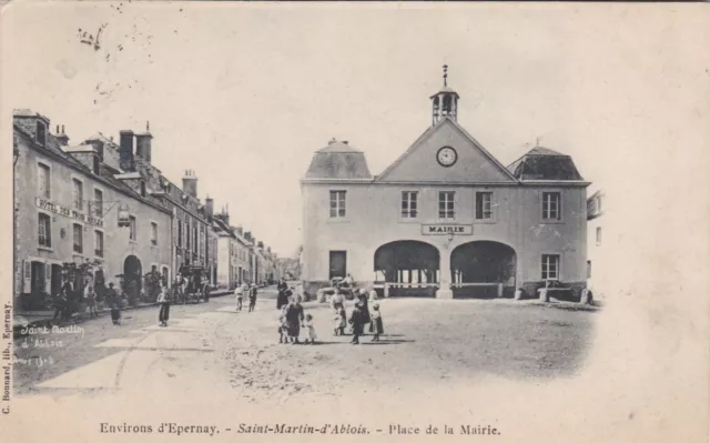CPA 51 SAINT MARTIN D'ABLOIS Place de la Mairie Environs d'Epernay carte precurs