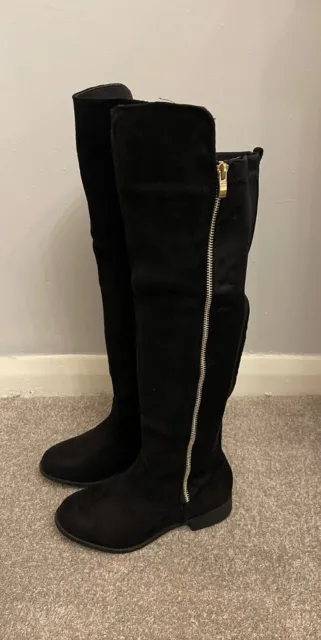 Womens/Ladies Over The Knee Flat Boots/ Black Soft Suede/Gold Zip