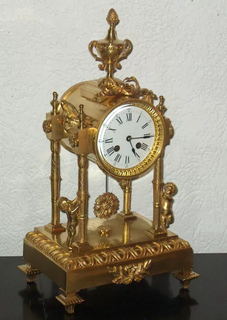 Kaminuhr,Portaluhr,Standuhr,Bronzeuhr,Säulenuhr,Tischuhr,Pendule,Clock,Horloge