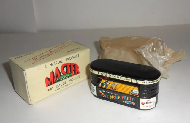 MASTER MODELS WARDIE HORNBY DUBLO No 37 WALTON FRUIT KIOSK BOXED *EX-SHOP STOCK*