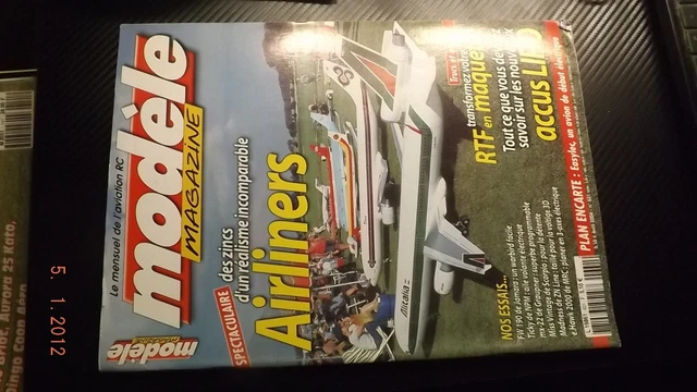 Magazine Modèle N°688 Avec Plan Encarté Fokker V25 / Blizzard Fennec Thunderbolt