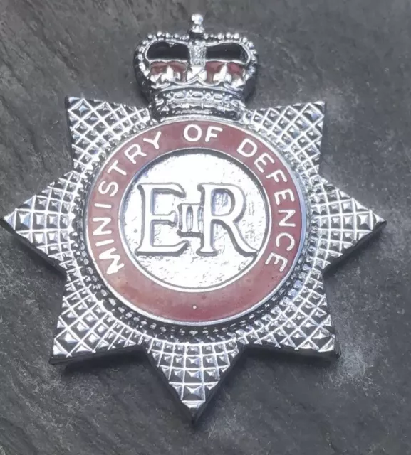 Obsolete Ministry Of Defence Fire Service Cap Badge.