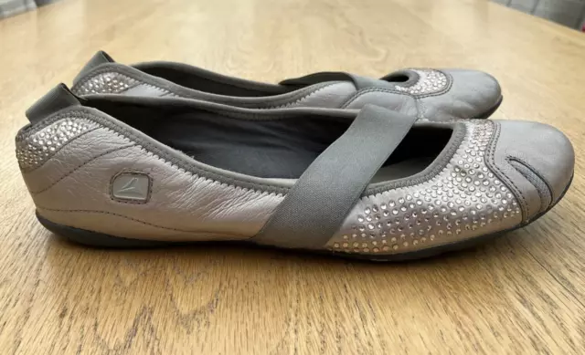 Clarks illite ballet shop
