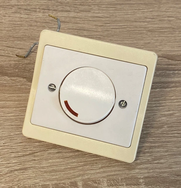 Interrupteur Va-et-vient Alombard Trocadéro - Couleur Beige Et Taupe - Neuf Sous Emballage